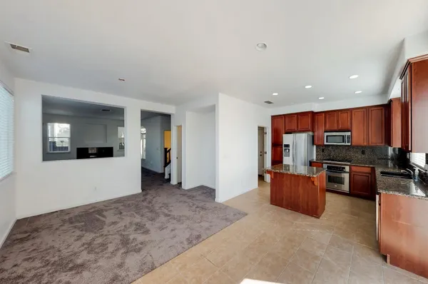 $537,000 | 17 Outer Banks Place, Sacramento, CA 95835