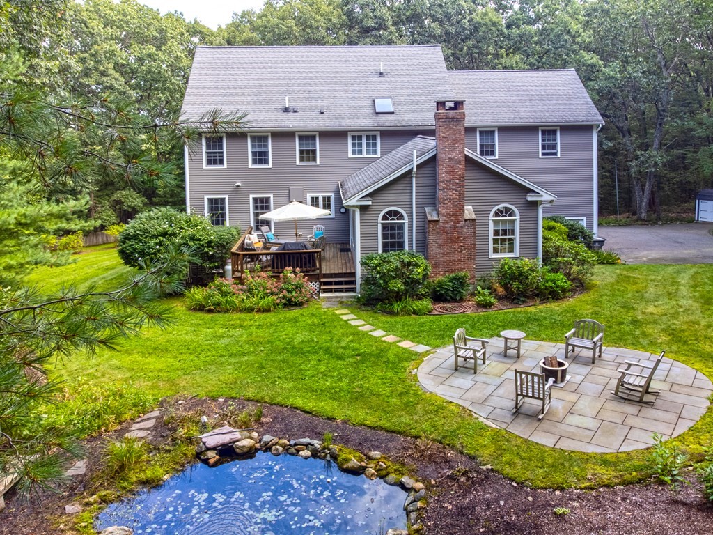 6 Ridge Road Framingham, MA 01701 - Photo 3 of 42