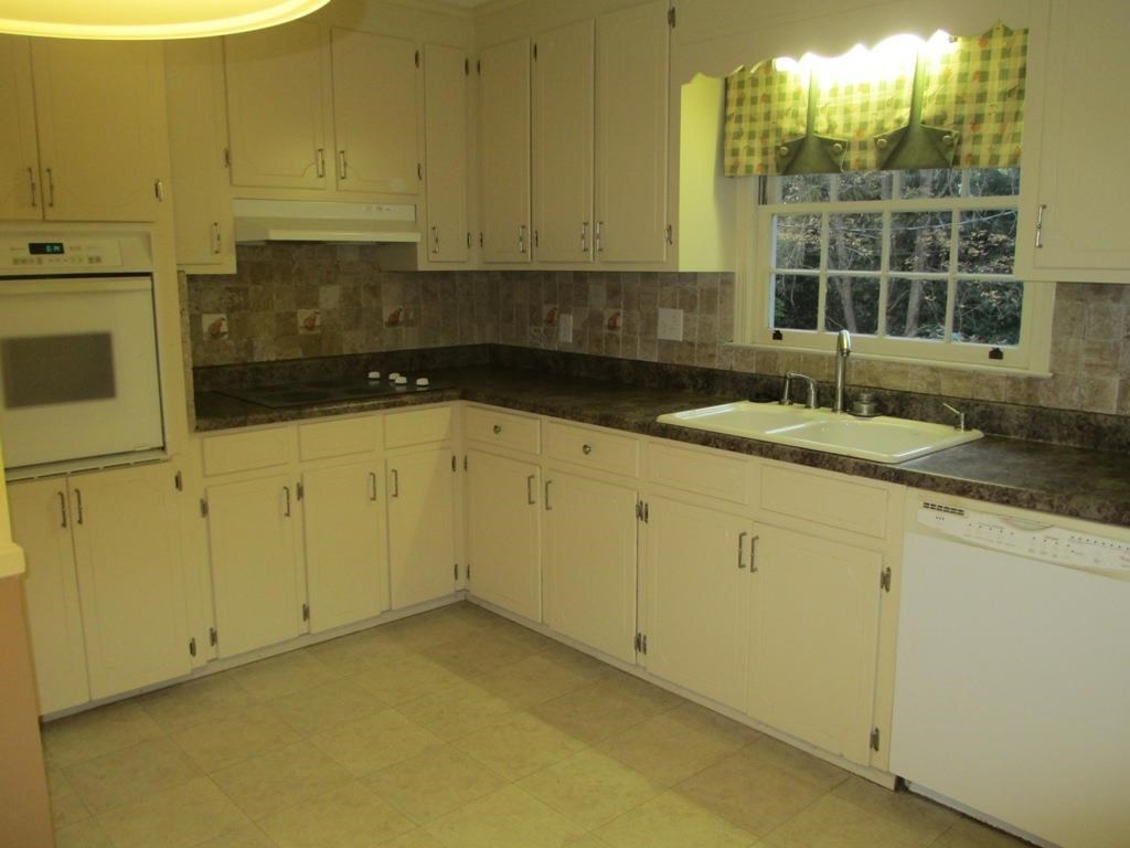 403 Phil Watson Road Anderson, SC 29625 - Photo 4 of 23 Gallery Image 4