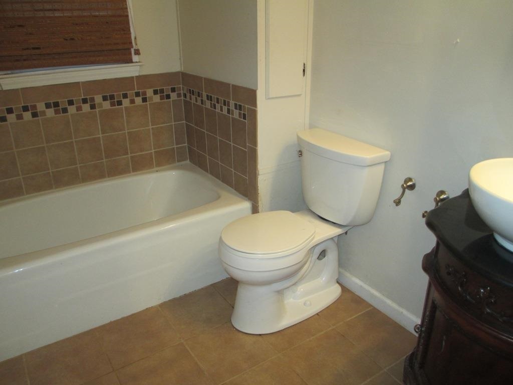 403 Phil Watson Road Anderson, SC 29625 - Photo 8 of 23 Gallery Image 8