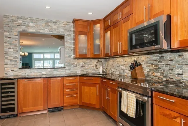 $6,900 | 51 Constellation Wharf, Unit 51, Boston, MA 02129