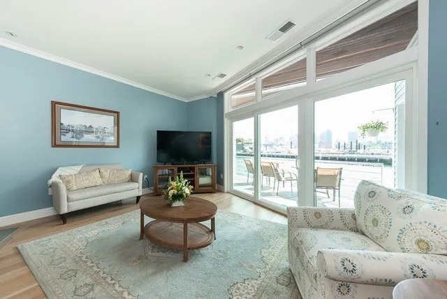 $6,900 | 51 Constellation Wharf, Unit 51, Boston, MA 02129
