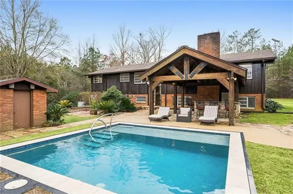 $495,000 | 14022 Highway 1075, Bogalusa, LA 70427