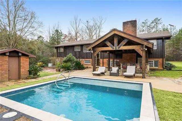 $495,000 | 14022 Highway 1075, Bogalusa, LA 70427