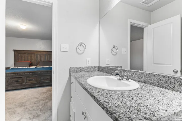 $220,000 | 7722 Nopalitos Cove, San Antonio, TX 78239