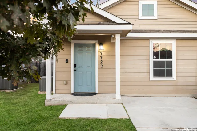 $220,000 | 7722 Nopalitos Cove, San Antonio, TX 78239