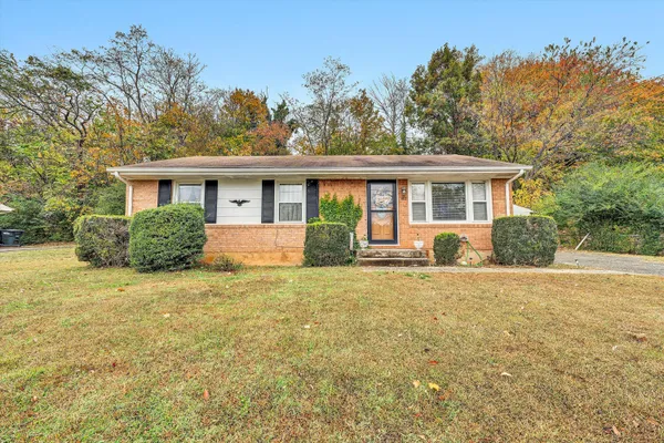$269,000 | 762 Kenyon Road, Vinton, VA 24179