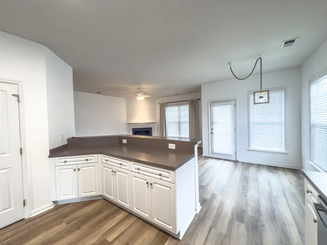 $2,400 | 237 Trillium Avenue, Summerville, SC 29483