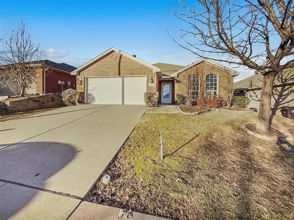 $2,000 | 3916 Big Thicket Drive, Fort Worth, TX 76244