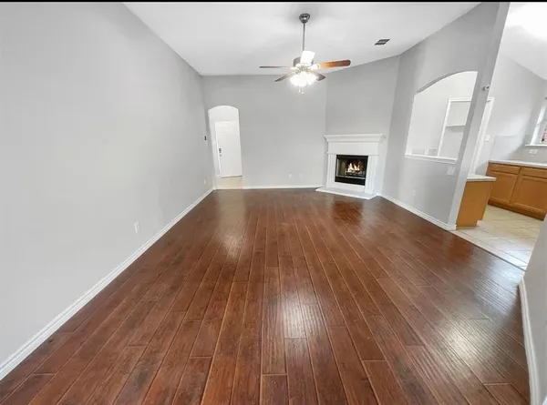 $2,000 | 3916 Big Thicket Drive, Fort Worth, TX 76244