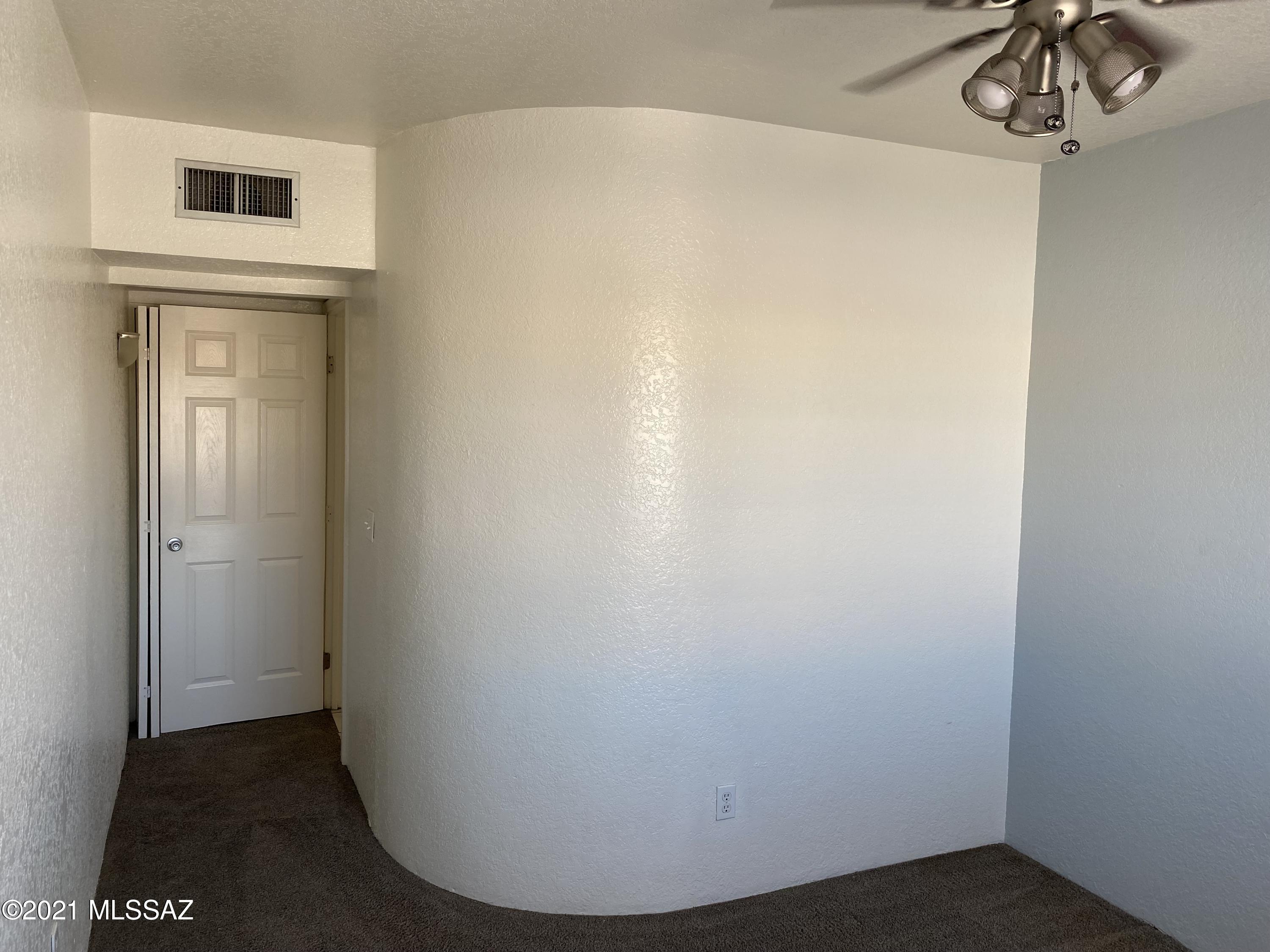 210 East Pastime Road Tucson, AZ 85705 - Photo 27 of 29 a view of a storage & utility room in a room