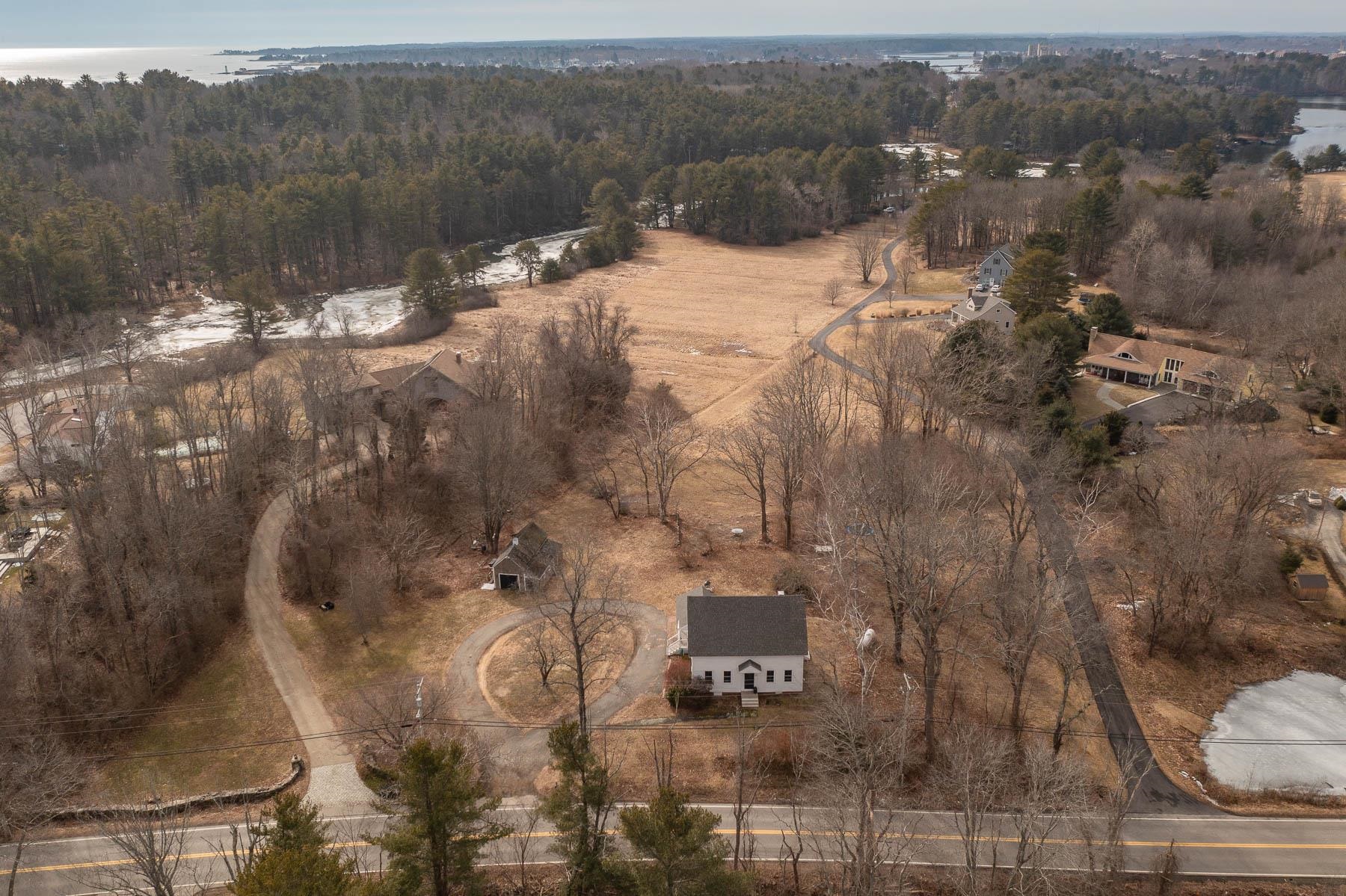 452 Haley Road Kittery, ME 03905 - Photo 8 of 33
