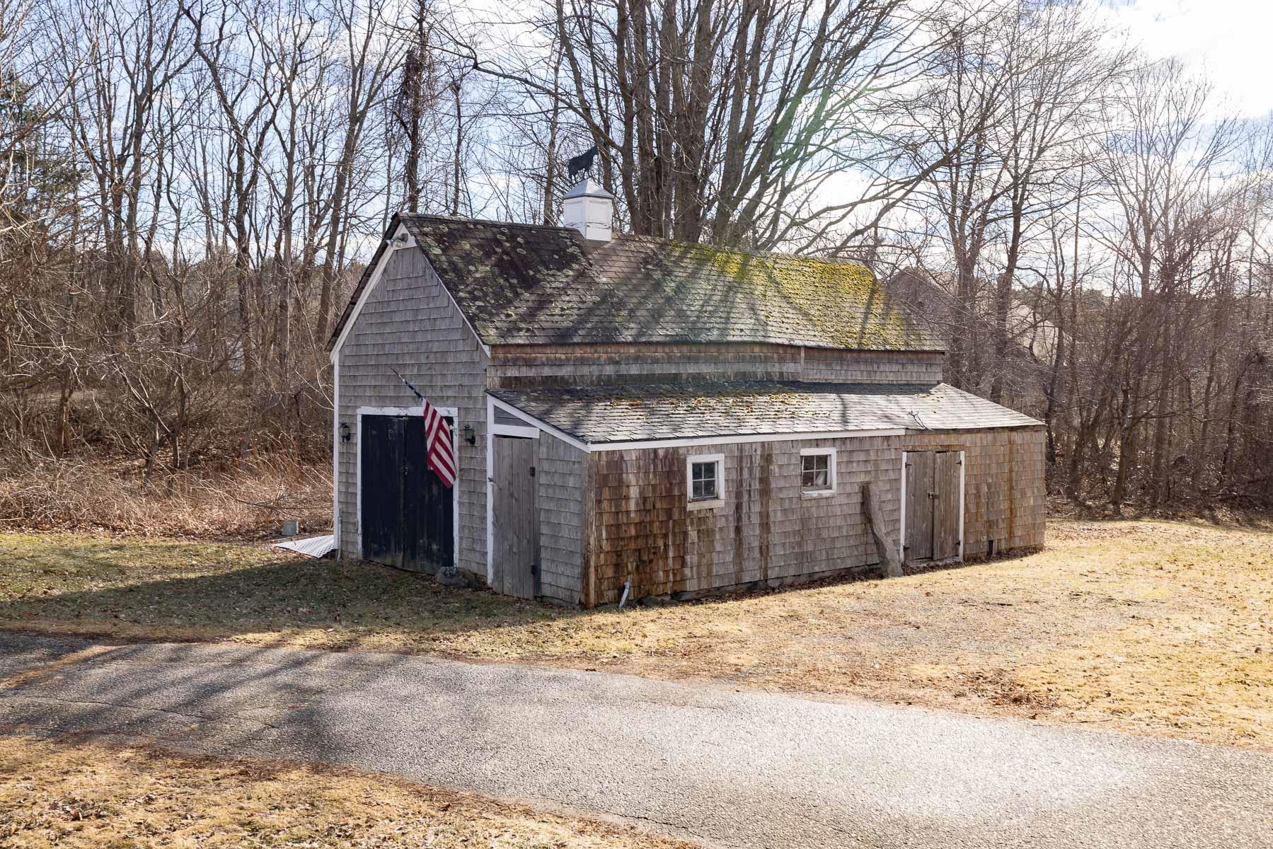 452 Haley Road Kittery, ME 03905 - Photo 9 of 33