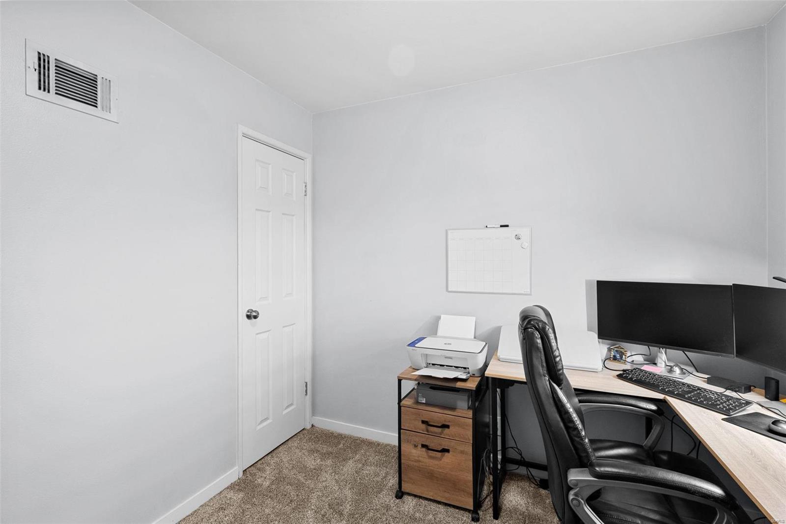 11104 Patsy Drive St. Louis, MO 63123 - Photo 16 of 22