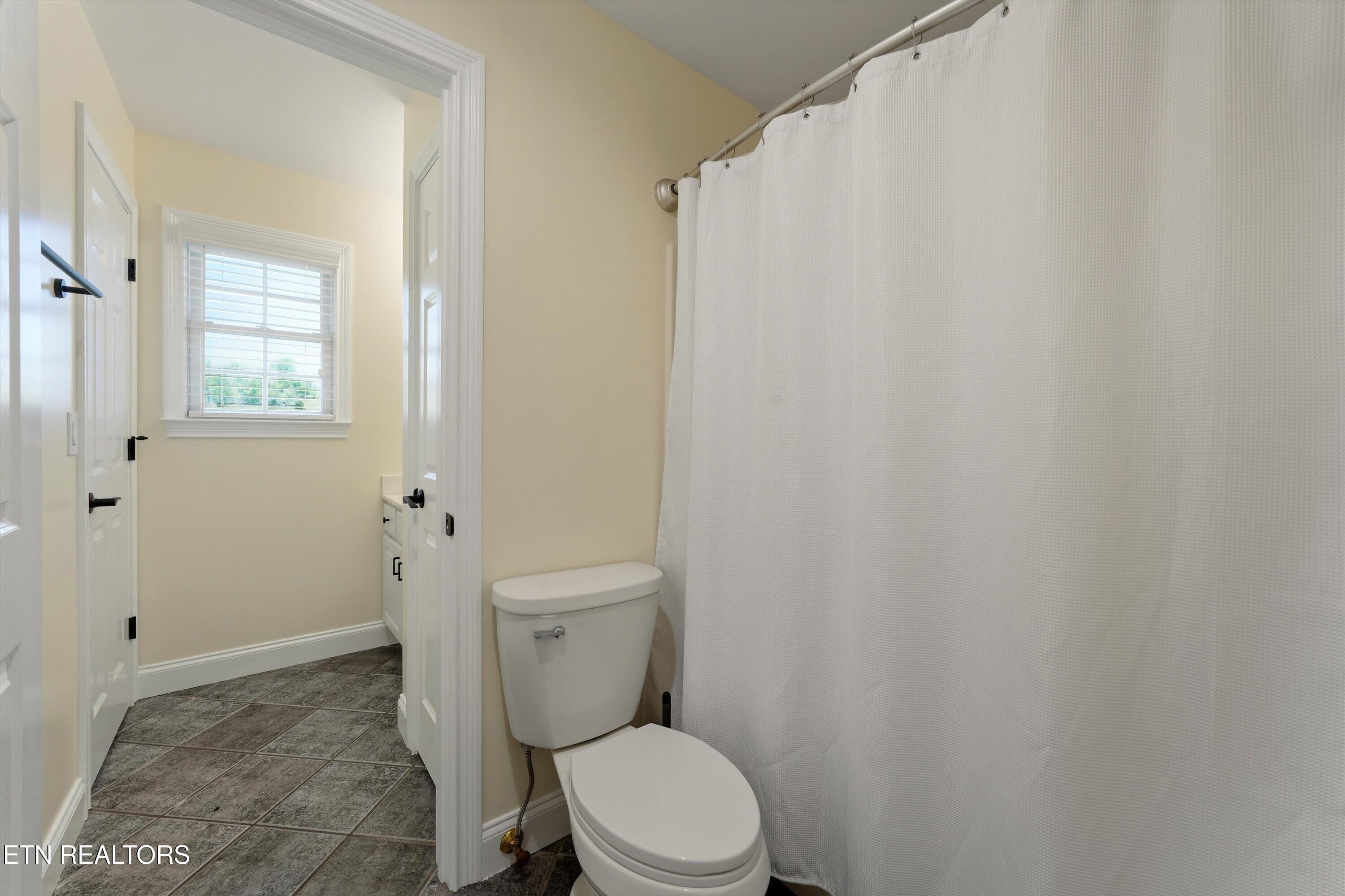 175 Valley View Maynardville, TN 37807 - Photo 26 of 52 46-175 Valley View 018