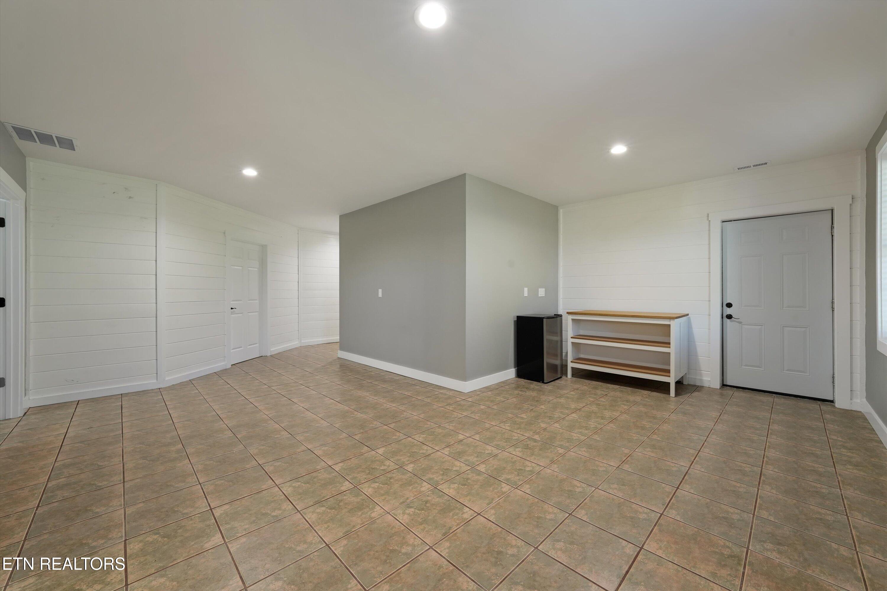 175 Valley View Maynardville, TN 37807 - Photo 34 of 52 31-175 Valley View 003