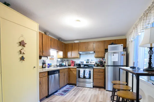 $359,999 | 129 Hodgeman Hill Road, Campton, NH 03223