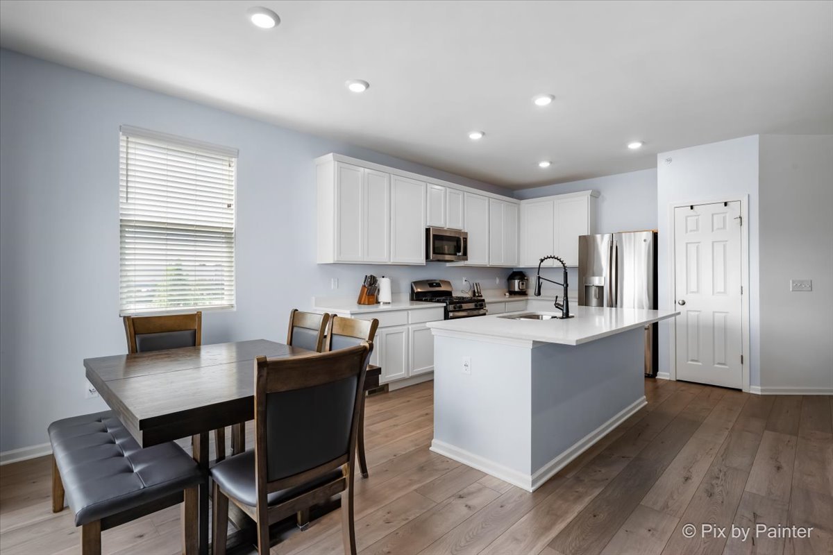 466 Comstock Road South Elgin, IL 60177 - Photo 15 of 24