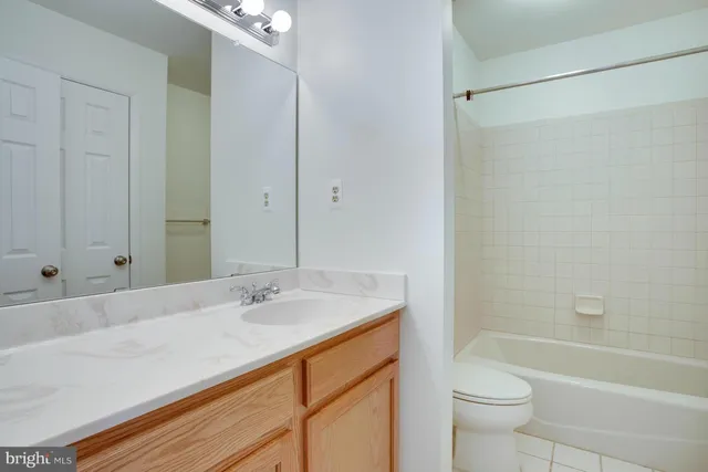 $2,400 | 8 Gentry Court, Annapolis, MD 21403