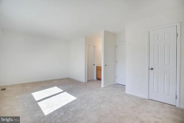 $2,400 | 8 Gentry Court, Annapolis, MD 21403