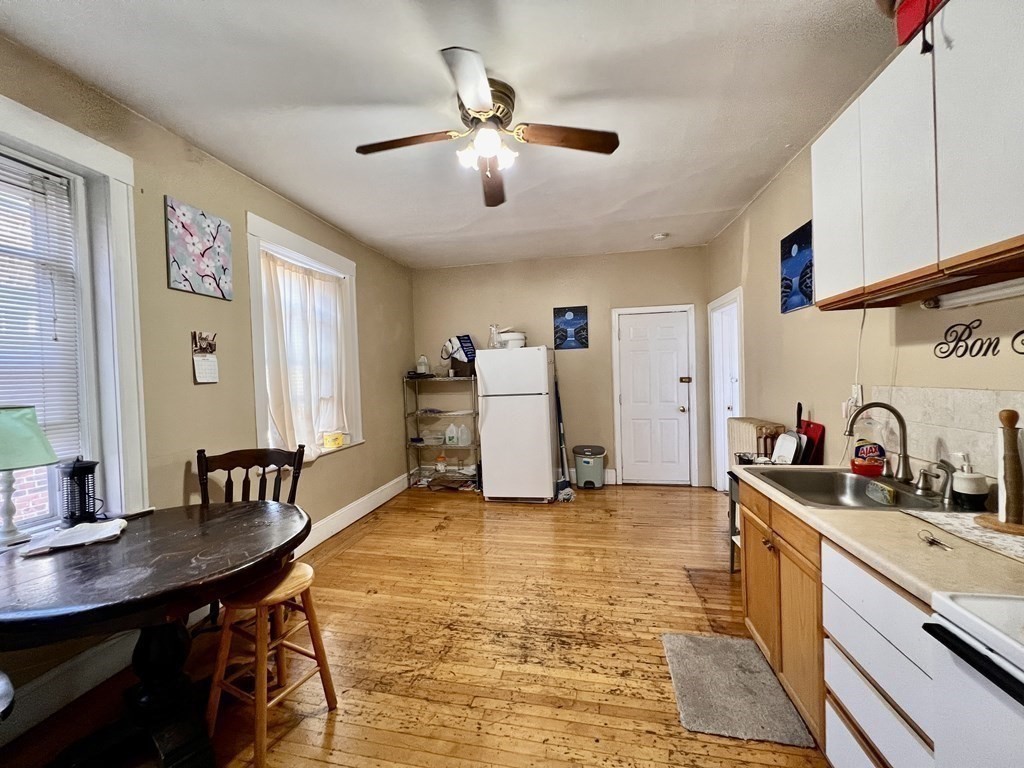 32 Reedsdale Street, Unit 5 Boston, MA 02134 - Photo 7 of 14