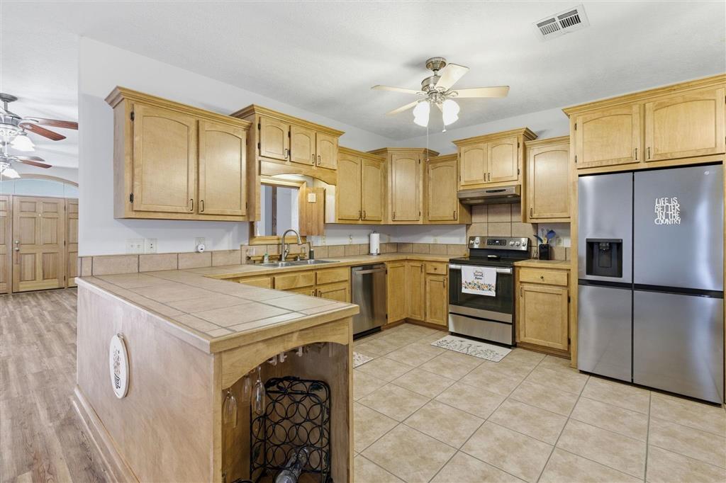 21259 Highway 101 Iowa, LA 70647 - Photo 6 of 27