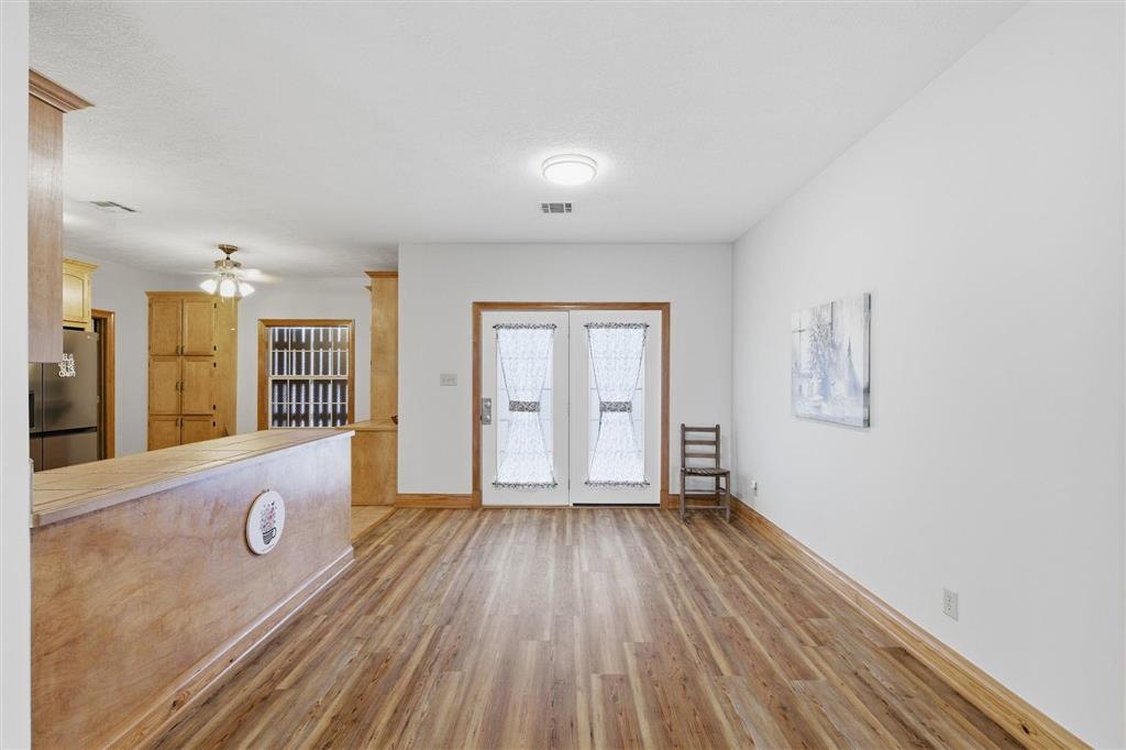 21259 Highway 101 Iowa, LA 70647 - Photo 10 of 27