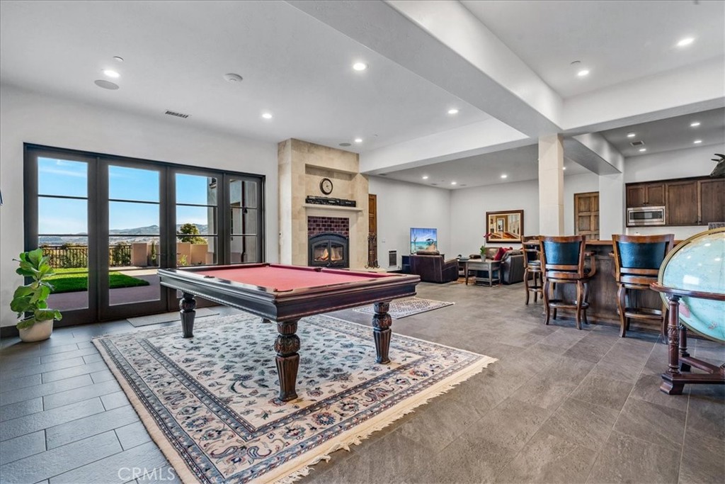 3515 Turri Road San Luis Obispo, CA 93405 - Photo 33 of 73 Lower Level Great Room