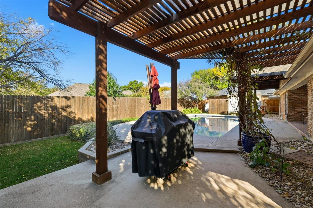 3721 Fieldcrest Lane Bedford, TX 76021 - Photo 29 of 35