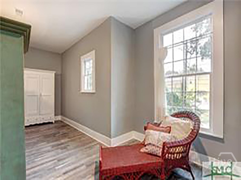 514 East Anderson Street Savannah, GA 31401 - Photo 5 of 26