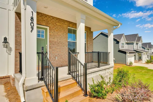$439,990 | 1807 Country Club Road, Unit 2, Lincolnton, NC 28092