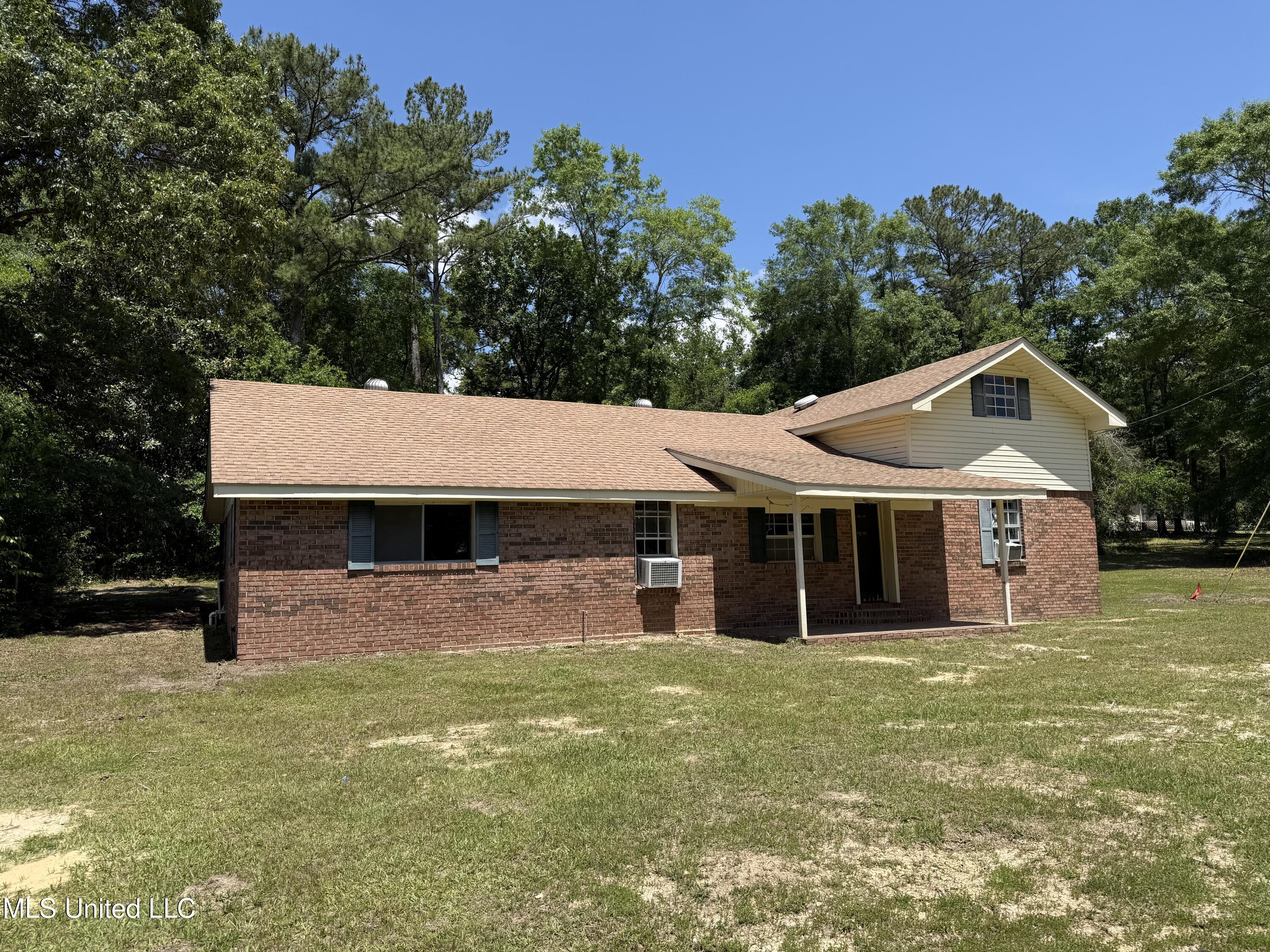 871 King Bee Road Perkinston, MS 39573 - Photo 2 of 32 IMG_0351