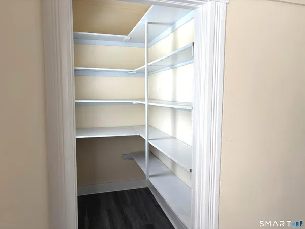 $2,200 | 137 Clifton Street, Wallingford, CT 06492