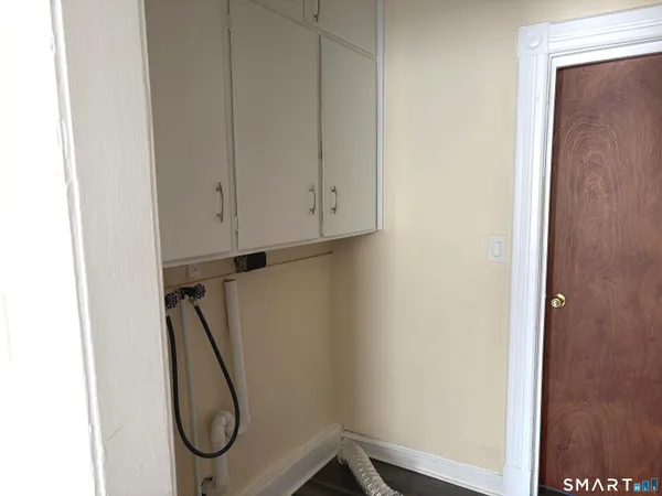 $2,200 | 137 Clifton Street, Wallingford, CT 06492