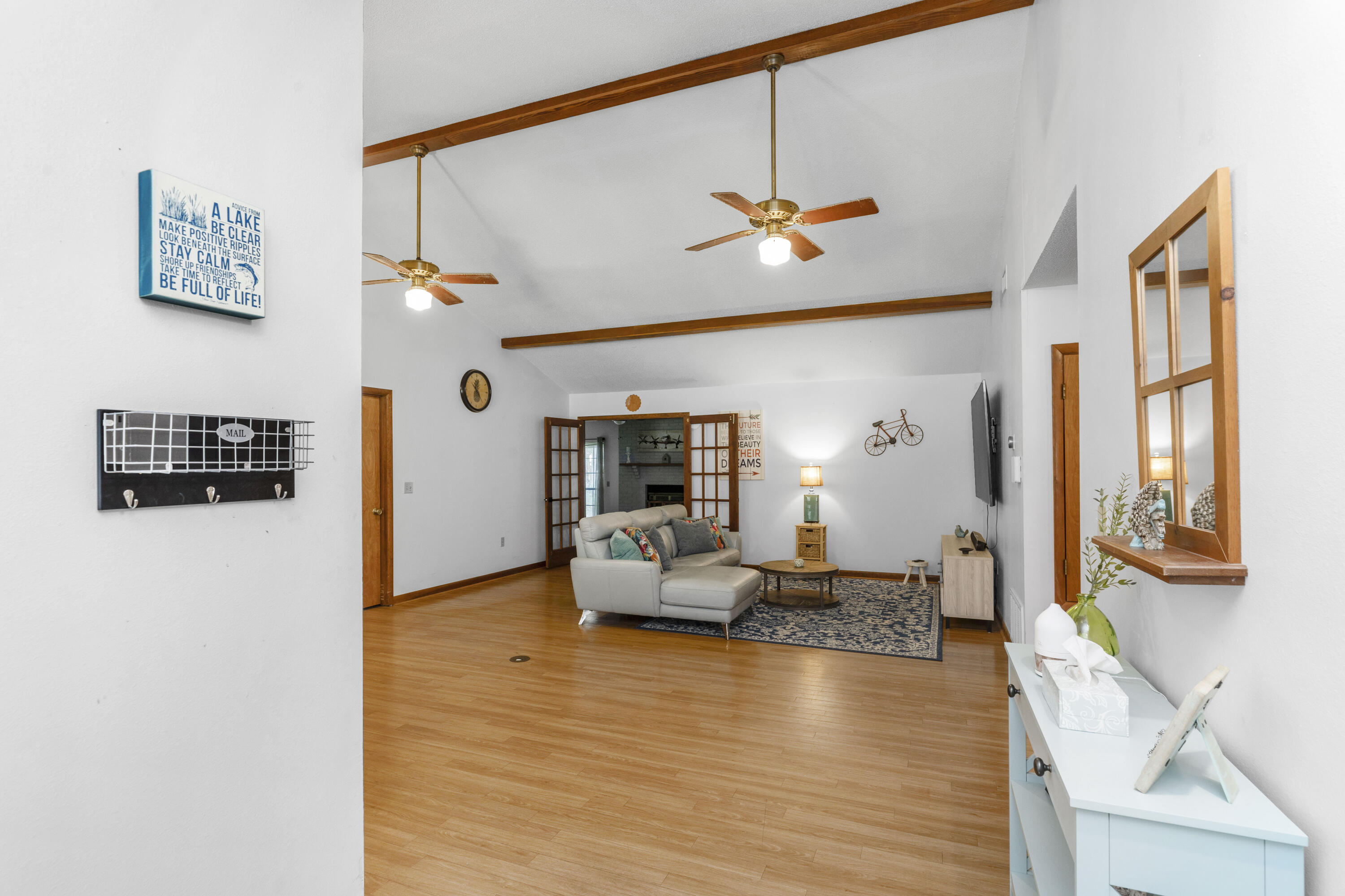 202 Wheeler Place Crestview, FL 32539 - Photo 18 of 40 a living room with furniture
