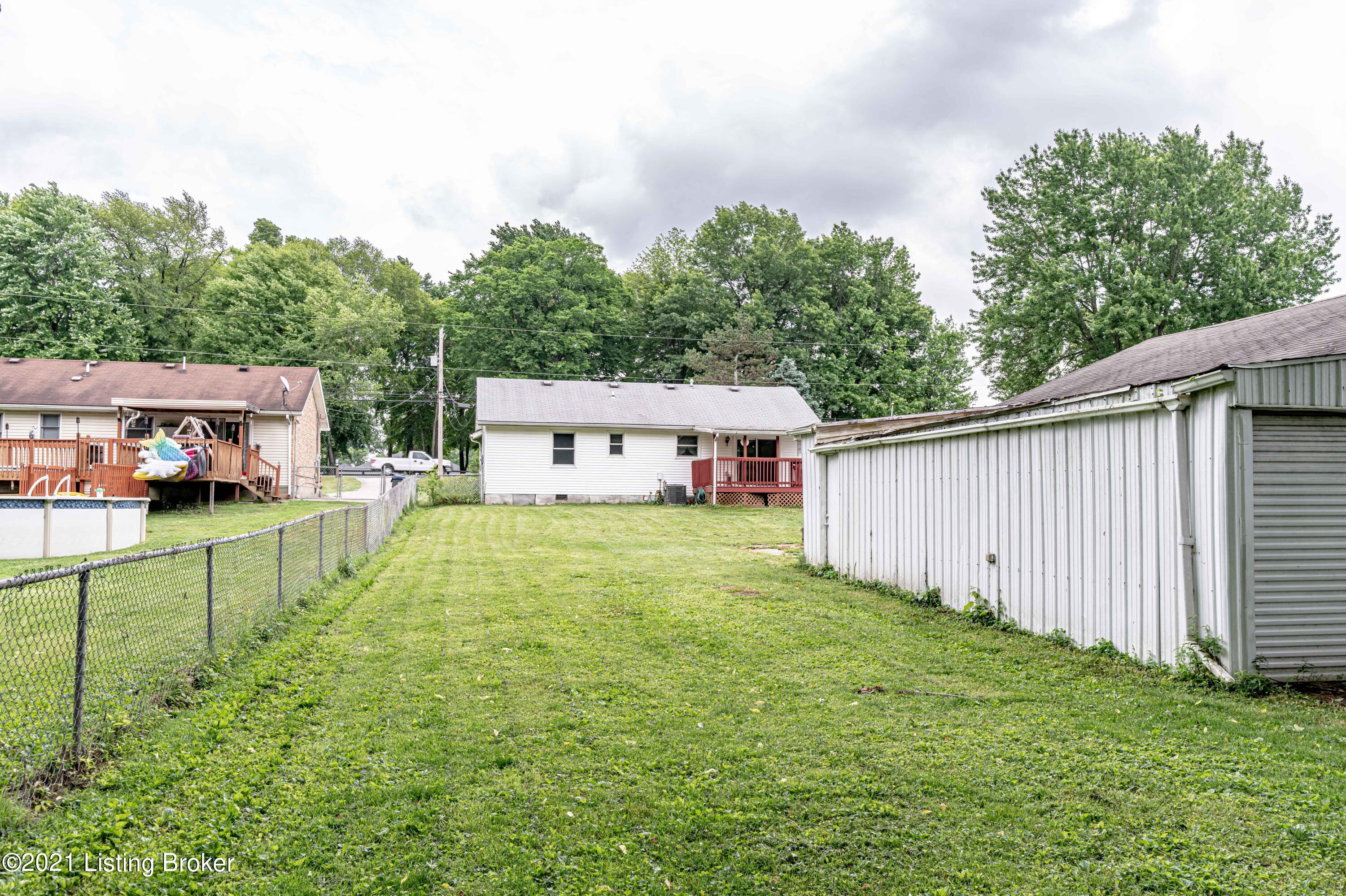 6804 Terry Road Louisville, KY 40258 - Photo 41 of 43 DSC08373