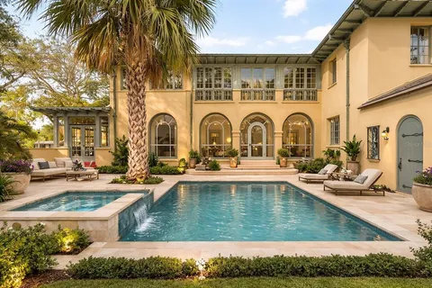 $2,750,000 | 403 Jasmine Way, Clearwater, FL 33756