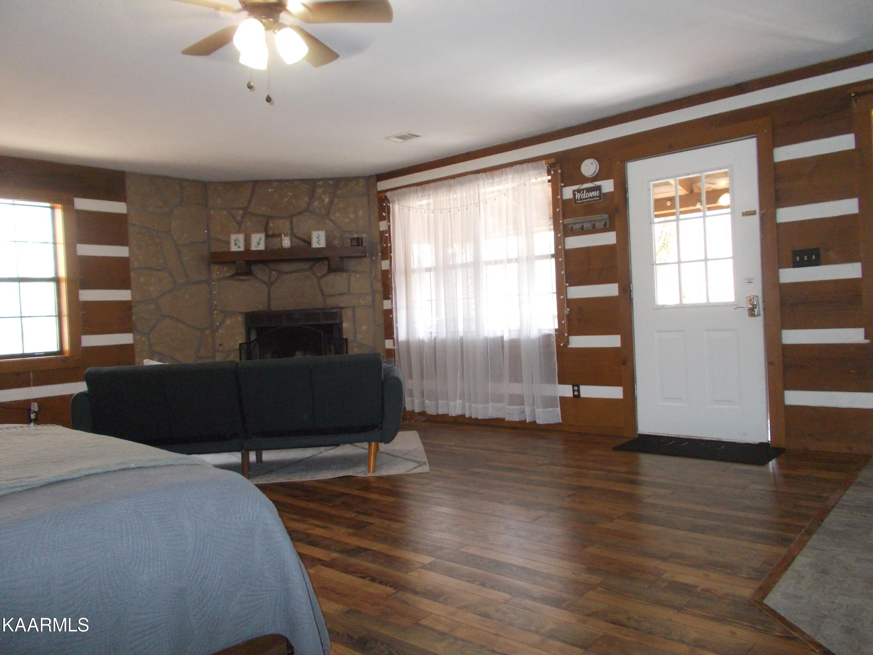 4166 Wears Valley Road Sevierville, TN 37862 - Photo 41 of 56 DDE8D493-0424-478E-AF17-45C021216D84
