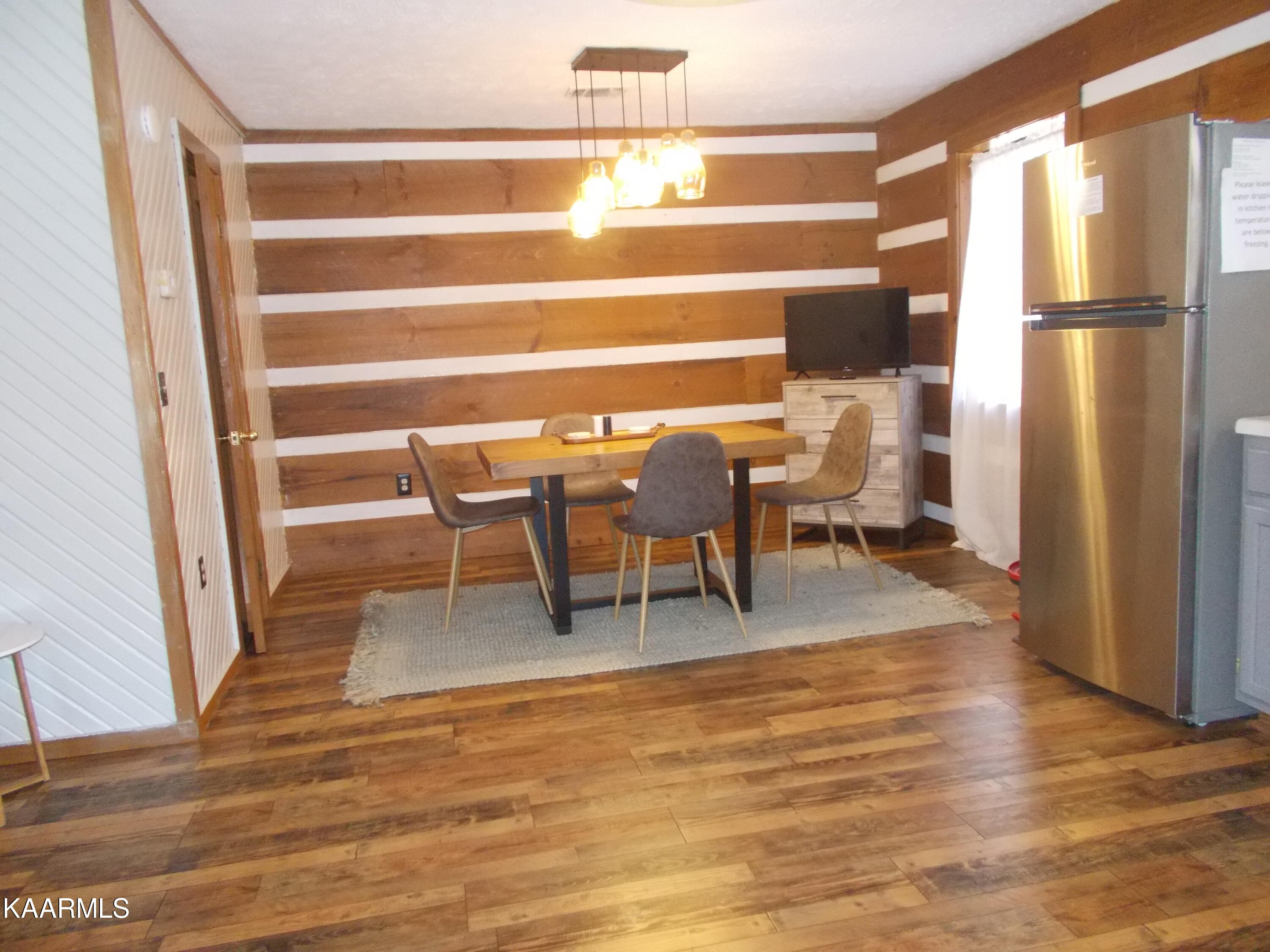 4166 Wears Valley Road Sevierville, TN 37862 - Photo 5 of 56 4536A995-F43B-4053-9A0C-F8A29F80640A