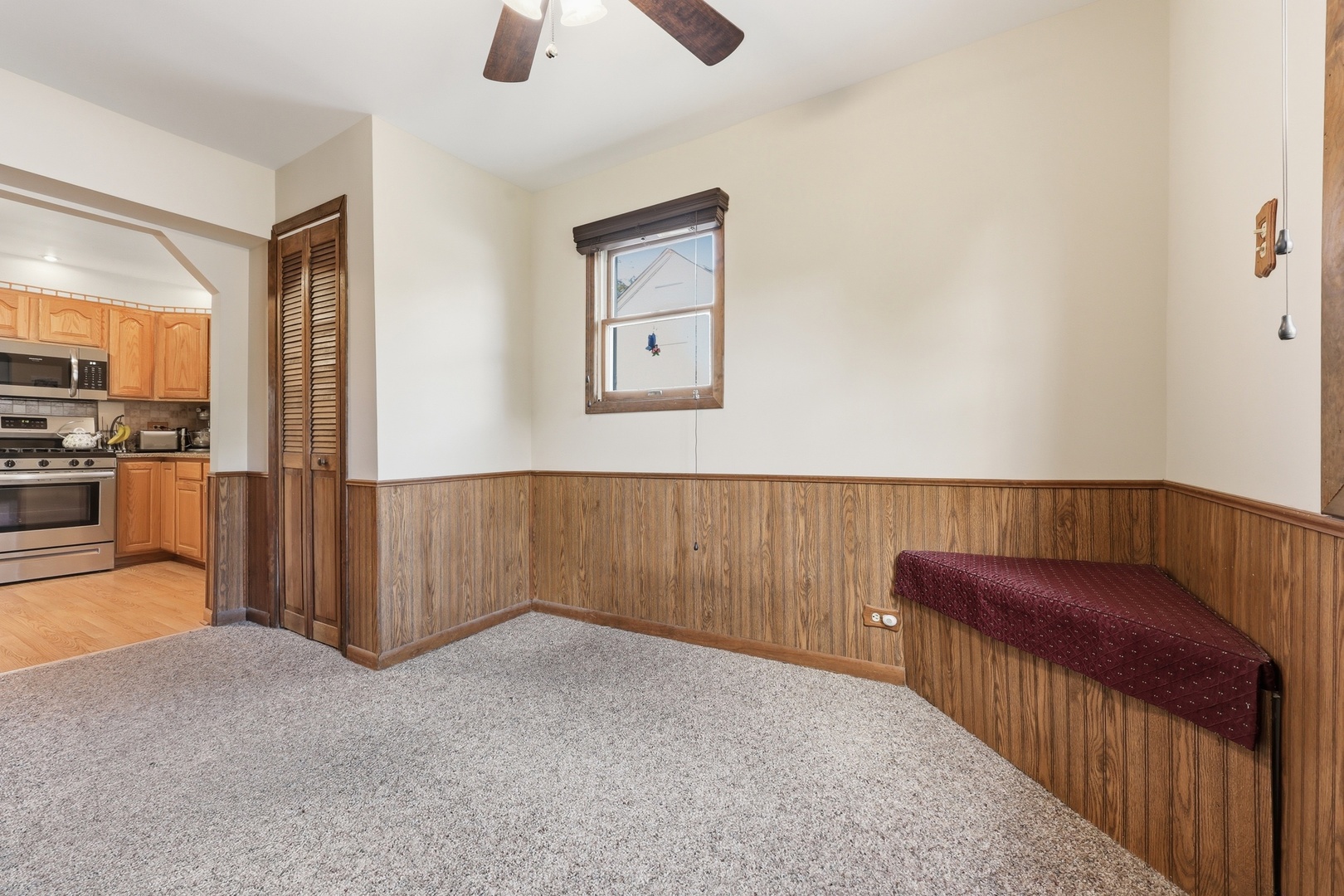 9637 Rutherford Avenue Oak Lawn, IL 60453 - Photo 13 of 40