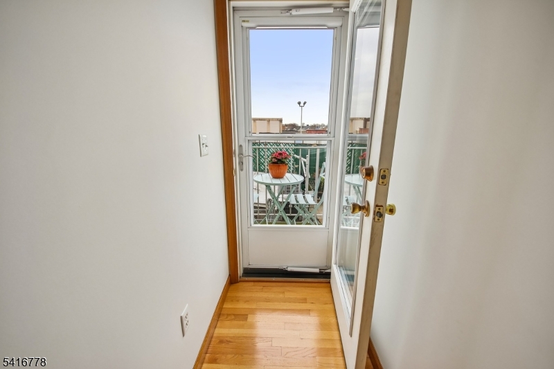 63 Waydell Street Newark, NJ 07105 - Photo 42 of 48