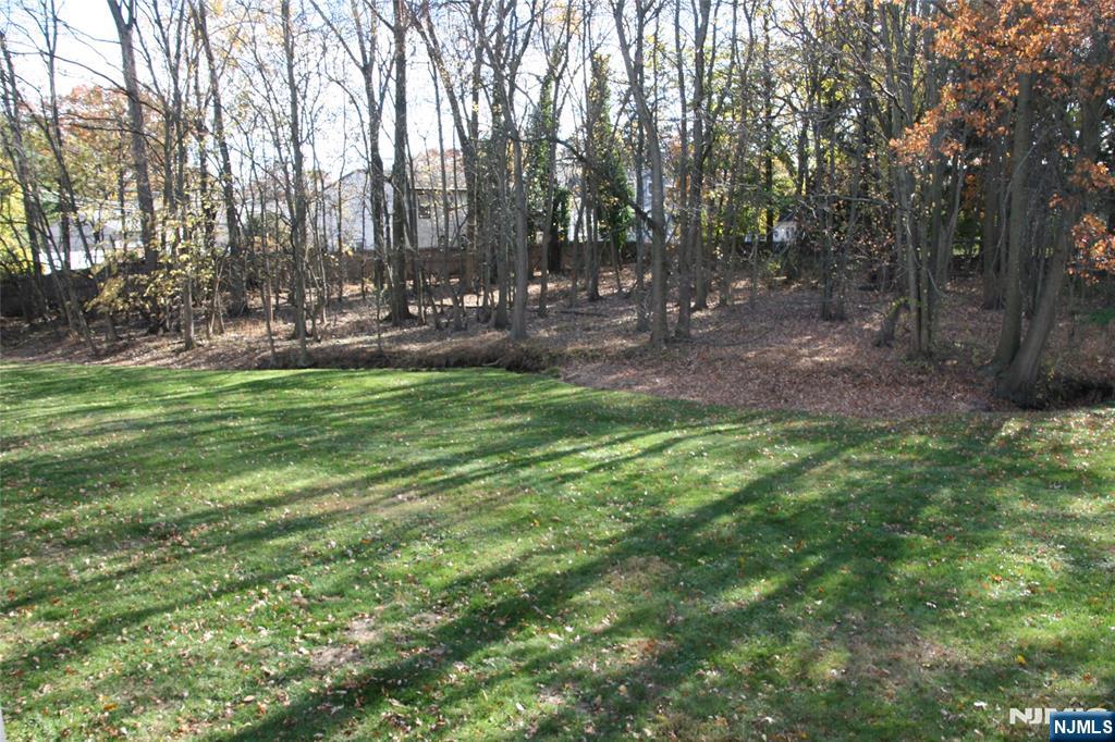 485 Saddle River Road, Unit 13 Saddle Brook, NJ 07663 - Photo 6 of 10 a view of park