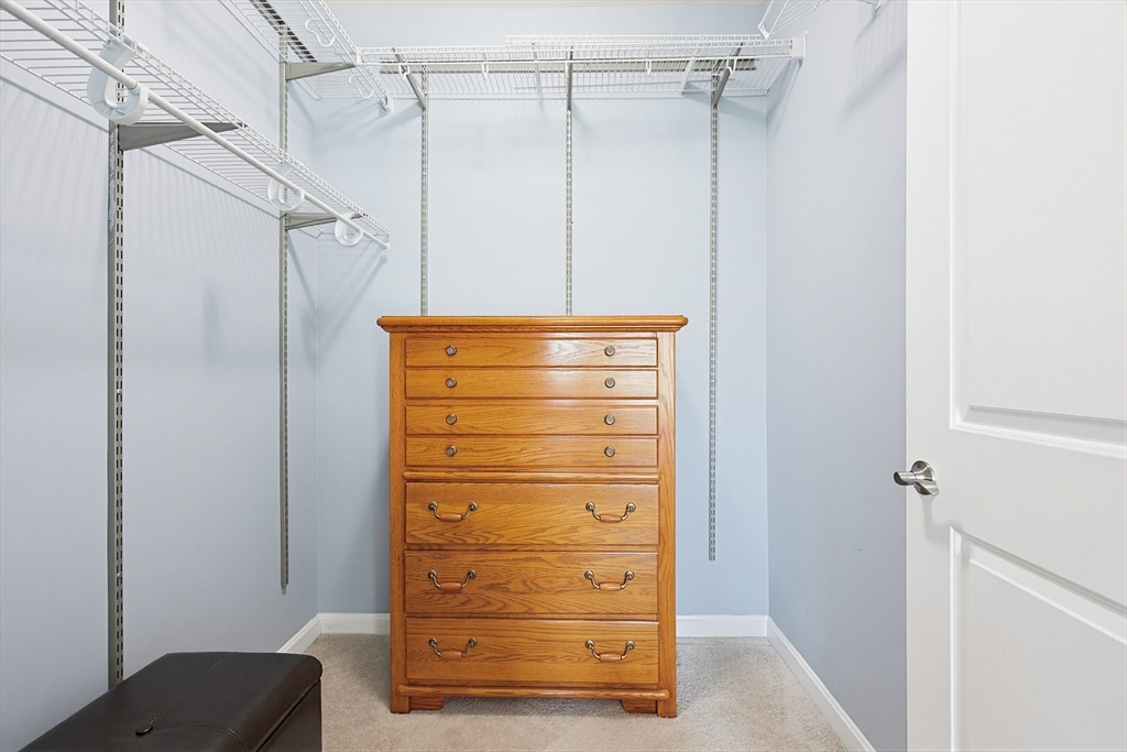 36 Augustus Court, Unit 2012 Reading, MA 01867 - Photo 18 of 35