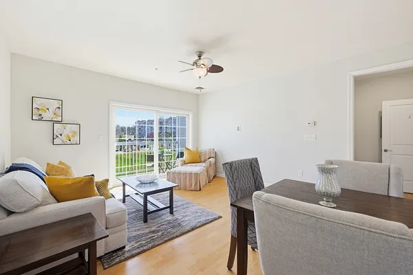 $515,000 | 36 Augustus Court, Unit 2012, Reading, MA 01867