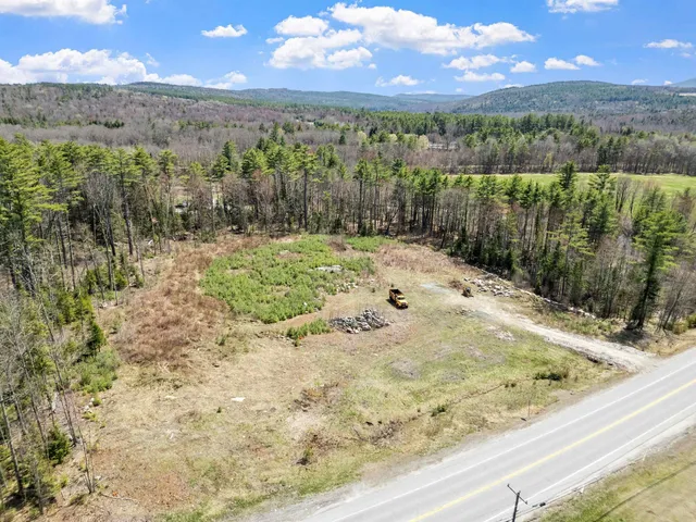 $499,999 | 4 Us Route, Canaan, NH 03741
