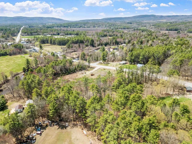 $499,999 | 4 Us Route, Canaan, NH 03741