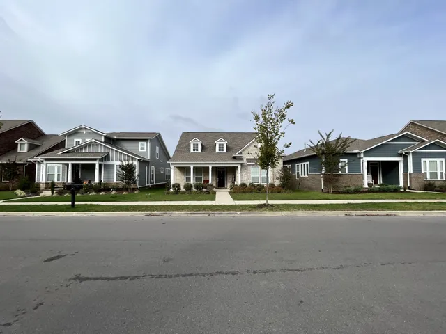 $3,000 | 176 Ashington Circle, Hendersonville, TN 37075