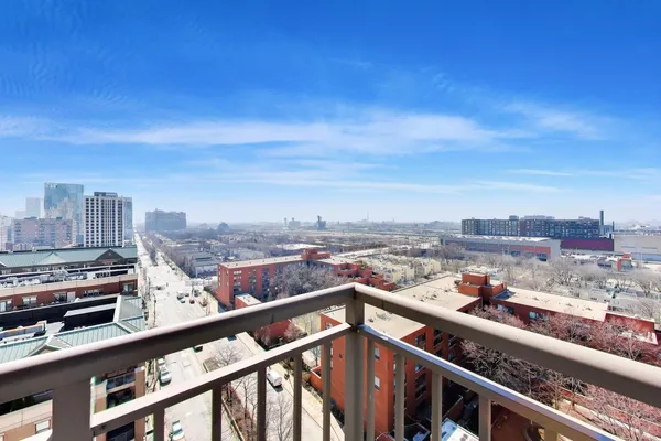 $364,900 | 1101 South State Street, Unit 1307, Chicago, IL 60605