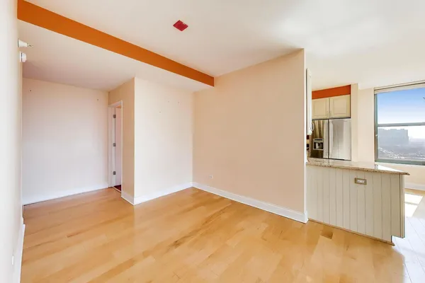 $364,900 | 1101 South State Street, Unit 1307, Chicago, IL 60605