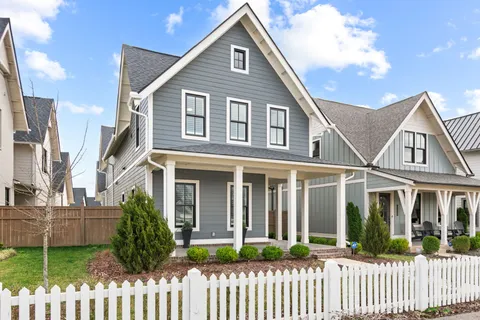 $719,000 | 2620 Buckner Lane, Thompson's Station, TN 37179